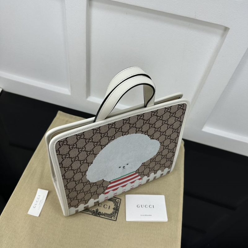 Gucci Shopping Bags